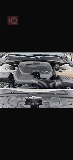 کرایسلەر 300